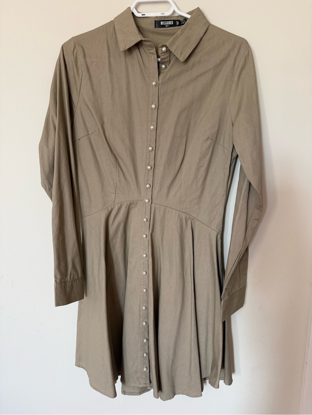 Missguided Taupe Long-Sleeve  pearl Button Front Shirt Dress